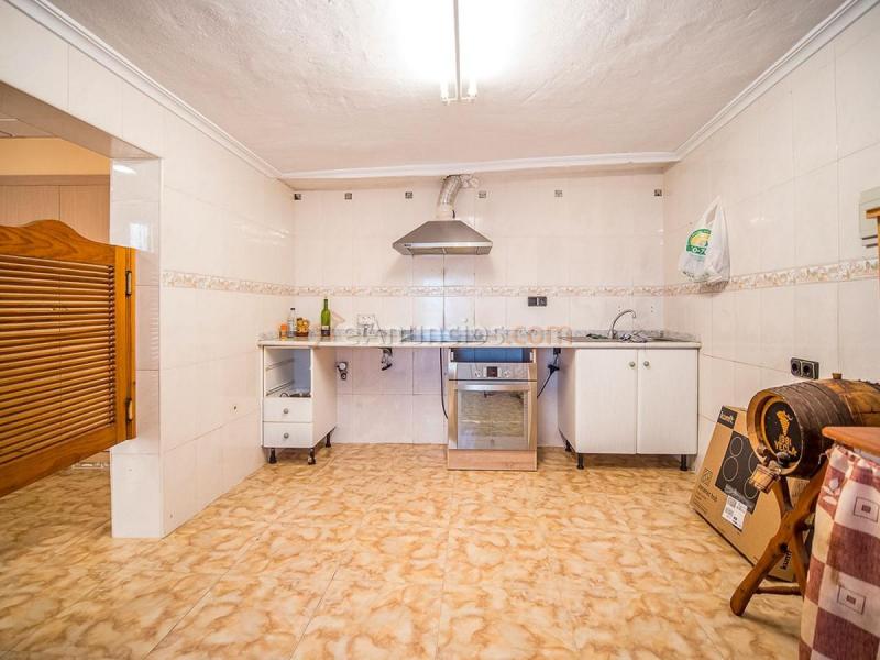 Adosado en venta en  Albatera