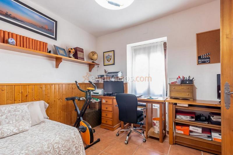 Adosado en venta en  Malpartida de Cáceres