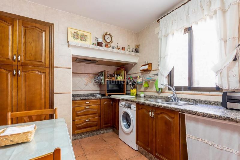 Adosado en venta en  Malpartida de Cáceres