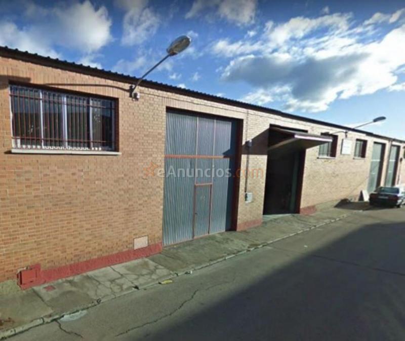 Edificio en alquiler en Calle Vanadio, B Estación - Cruz Roja, Illescas