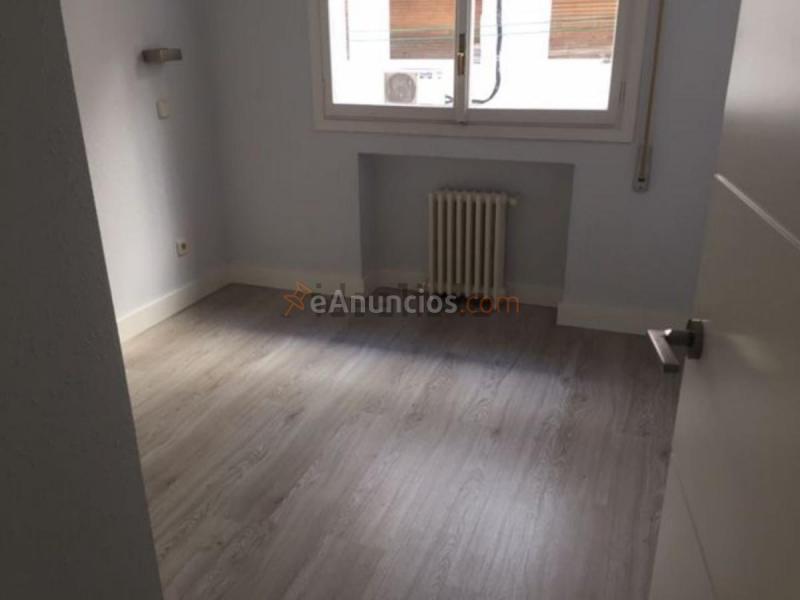 Apartamento en alquiler en Calle de Enrique Larreta, Chamartín, Madrid