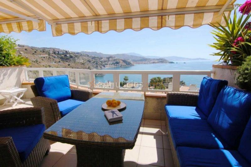 Apartamento en alquiler en Avenida Marina del Este, La Herradura, Almuñécar