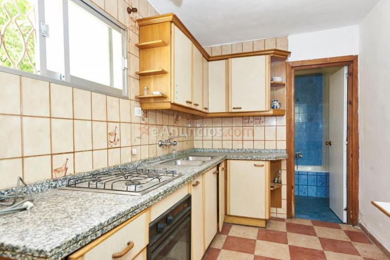 Adosado en venta en  Gojar