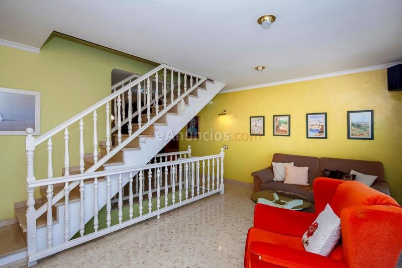 Adosado en venta en  Bufal, Badalona