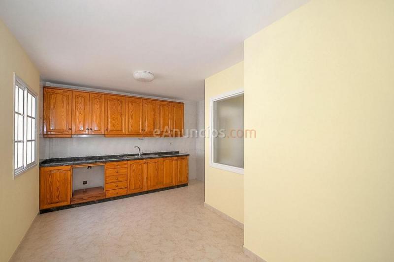 Adosado en venta en  Tamaraceite - San Lorenzo, Las Palmas de Gran Canaria