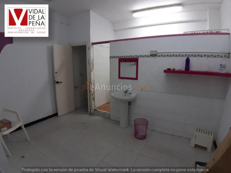 Local Comercial en alquiler en  Universidad, Los Castros, Santander