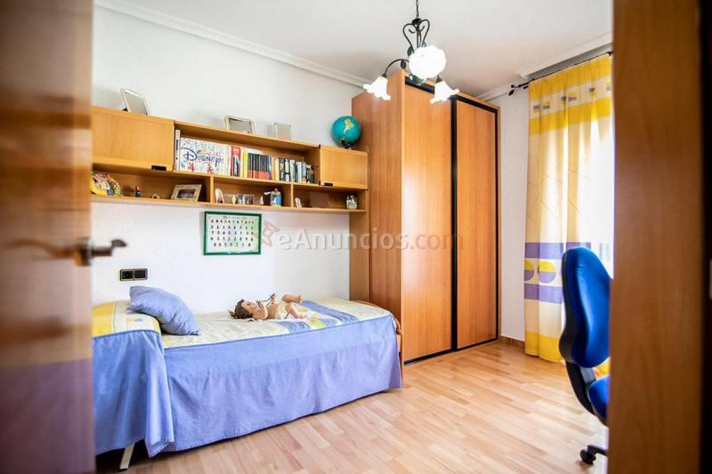 Adosado en venta en  La Guardia de Jaén