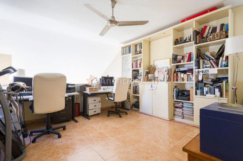 Adosado en venta en  Casa Amarilla, Galapagar