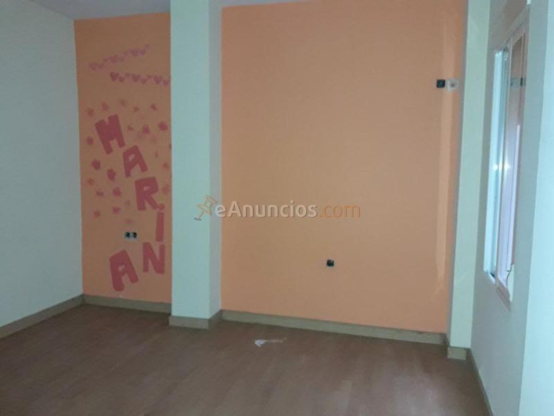 Apartamento en venta en Avenida Vivar Téllez, Capuchinos, Vélez-Malaga