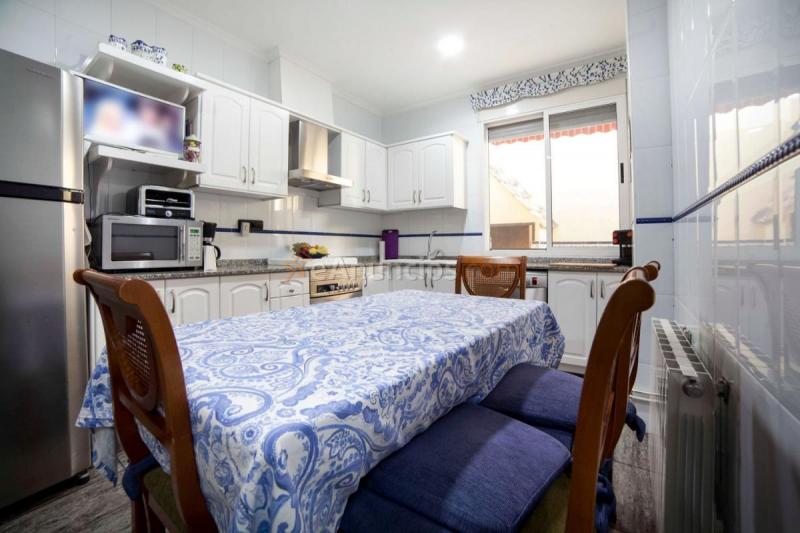 Adosado en venta en  Granja de Rocamora