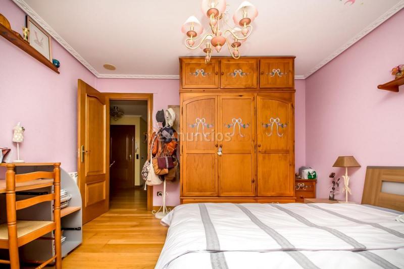 Adosado en venta en  Castañares de Rioja