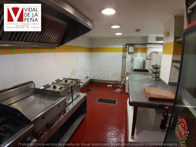 Local Comercial en alquiler en  Tetuan, General Dávila, Santander