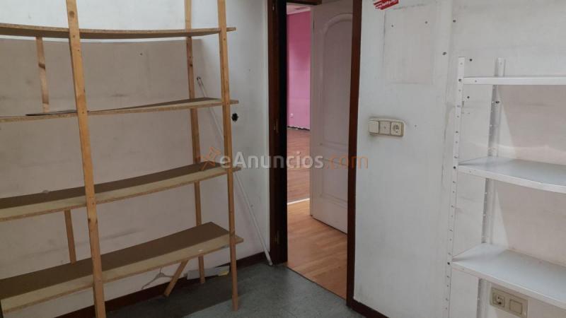 Local Comercial en venta en  ROSALIA DE CASTRO, Ensanche - Sar, Santiago de Compostela