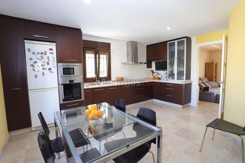 Adosado en venta en  El Rinconcillo - San José Artesano, Algeciras