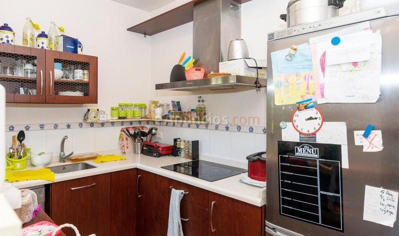 Adosado en venta en  Carmona