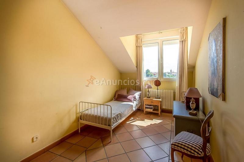 Adosado en venta en  Santa Olalla