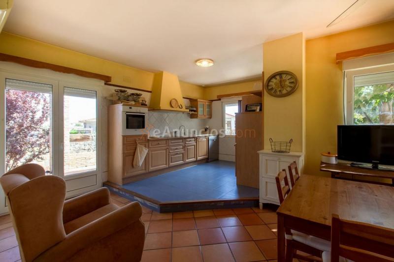 Adosado en venta en  Santa Olalla