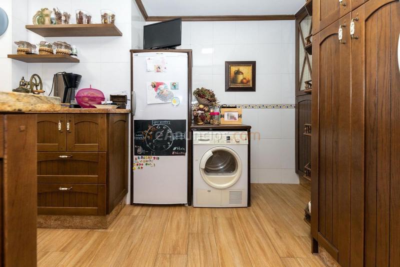 Apartamento en venta en  Estepona Pueblo, Estepona