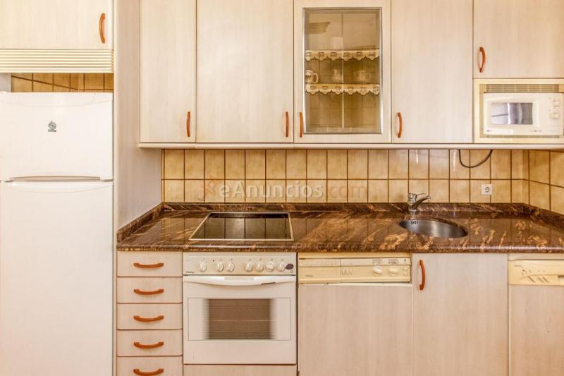 Adosado en venta en  Zarraton