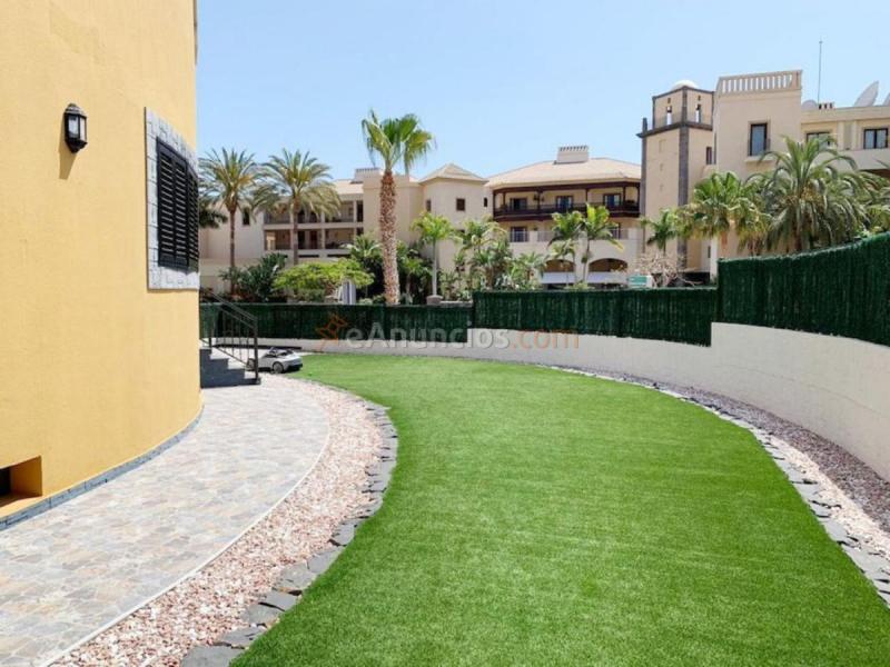 Casa en venta en  Urbanizacion Poligono 8, Costa Adeje, Adeje