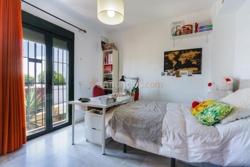 Adosado en venta en  Olivar de Quintos, Montequinto