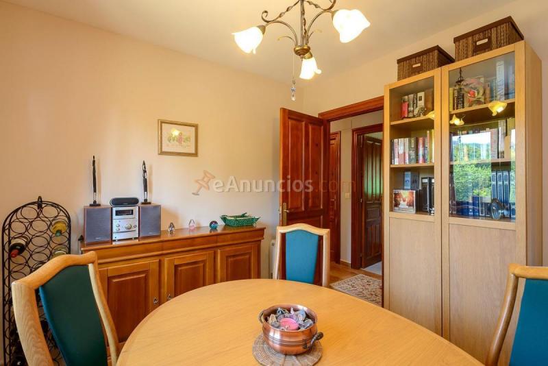 Adosado en venta en  Piloña