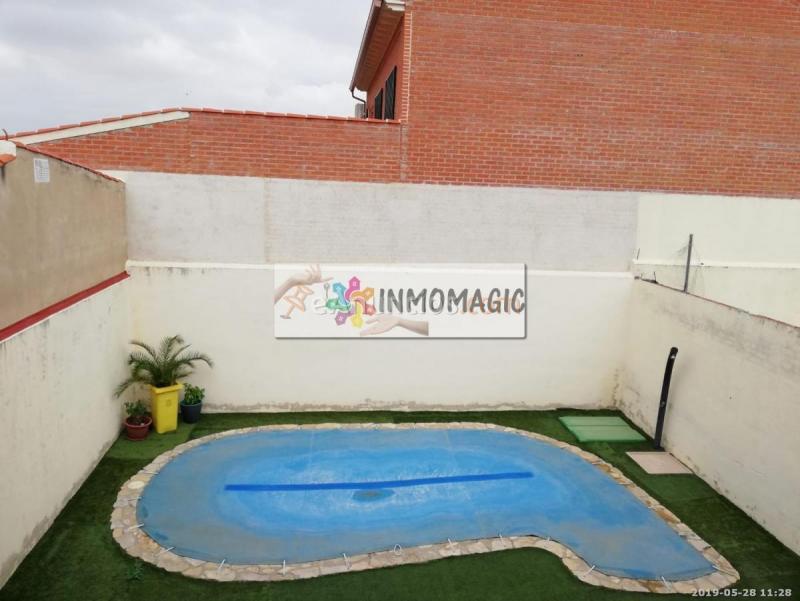 Casa en venta en  Novés