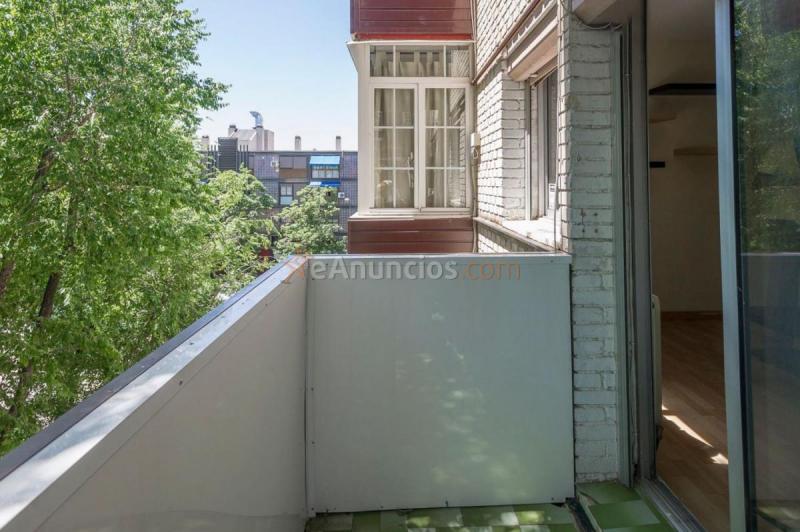 Apartamento en venta en  Ciudad Lineal, Madrid