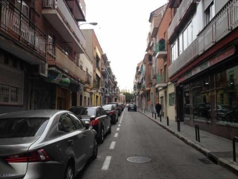 Local Comercial en venta en Calle Doctor Urquiola, Carabanchel, Madrid