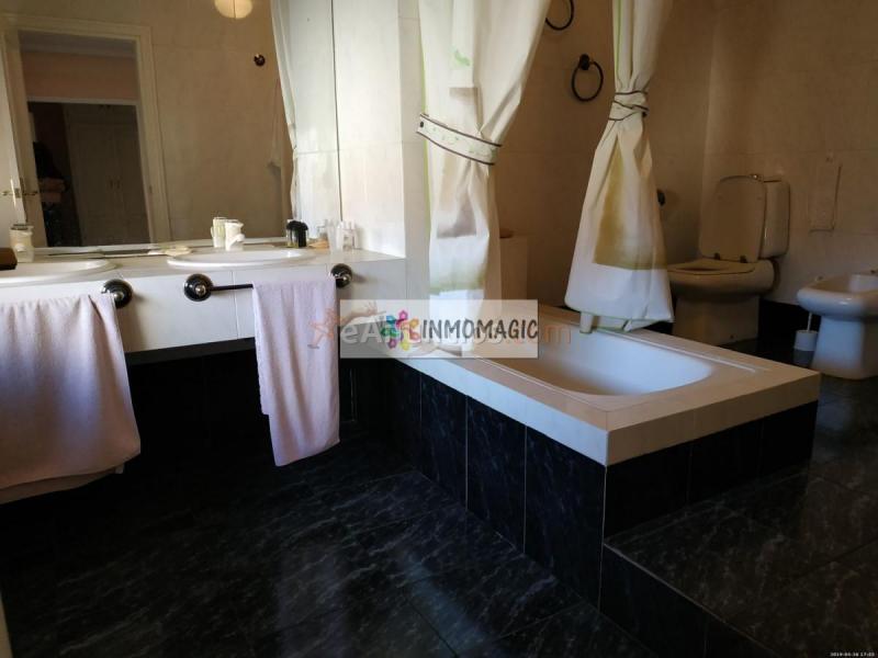 Adosado en venta en  Torrijos