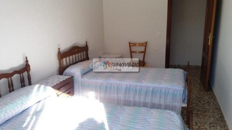 Casa en venta en  Novés