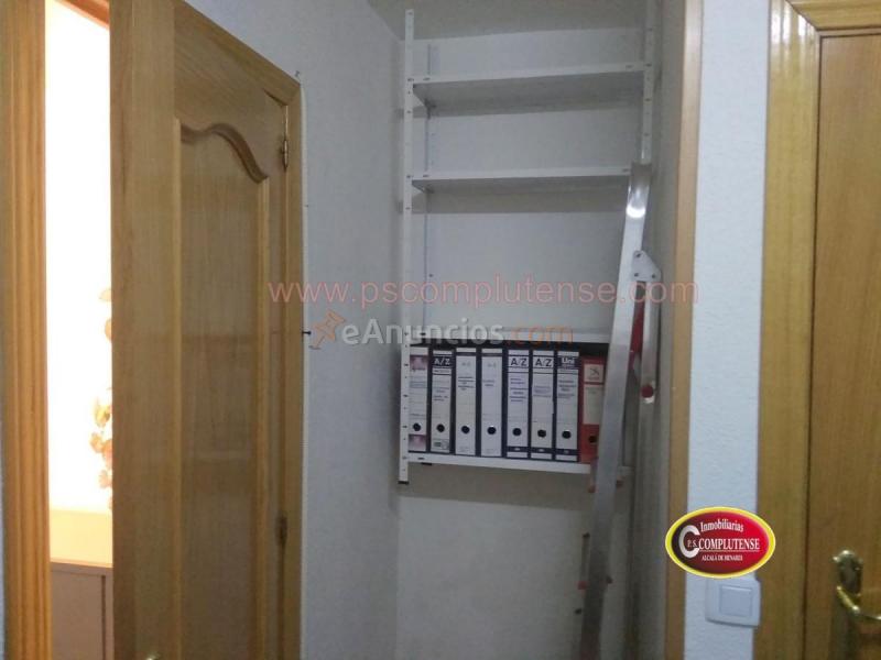 Local Comercial en venta en  Juan de Austria, Alcalá de Henares