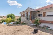 Adosado en venta en  Casarrubios del Monte