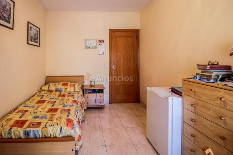 Adosado en venta en  Olesa de Montserrat