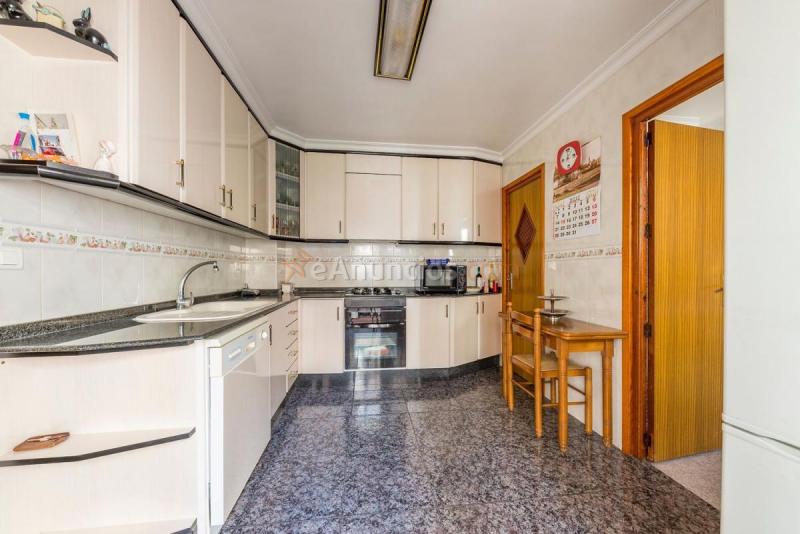 Apartamento en venta en  Biar