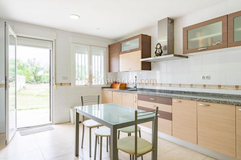 Adosado en venta en  San Pedro del Arroyo