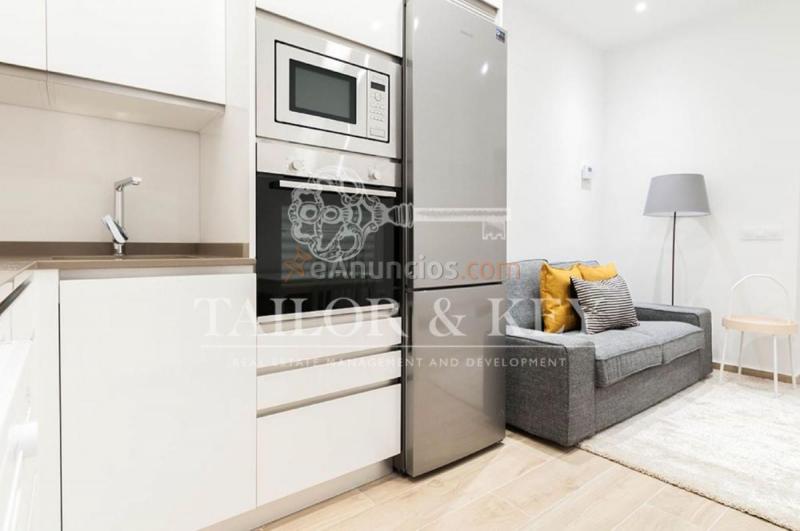 Apartamento en alquiler en Avenida de la Reina Victoria, Madrid, Tetuán, Madrid