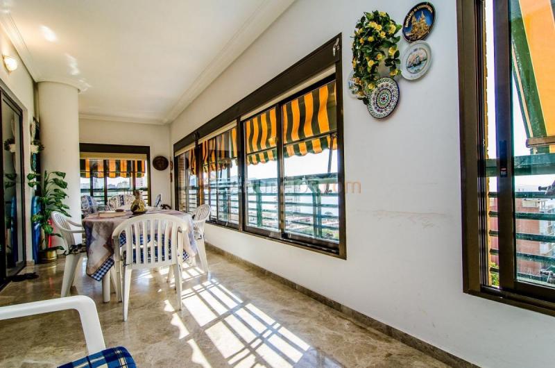 Apartamento en venta en  Cala de Finestrat, Finestrat