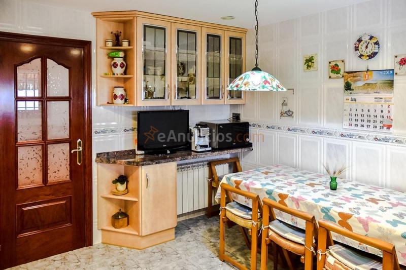 Adosado en venta en  Almoster