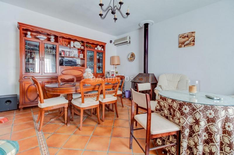 Adosado en venta en  La Carlota