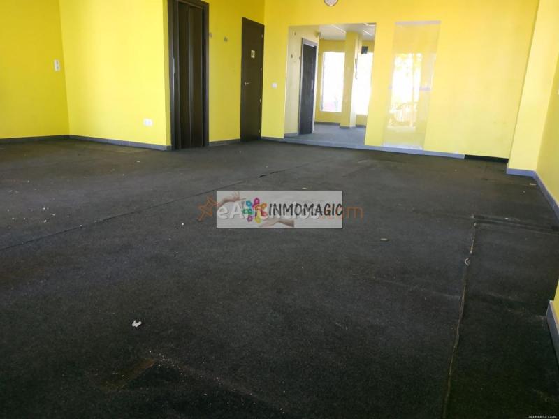 Local Comercial en alquiler en  Las Ventas de Retamosa