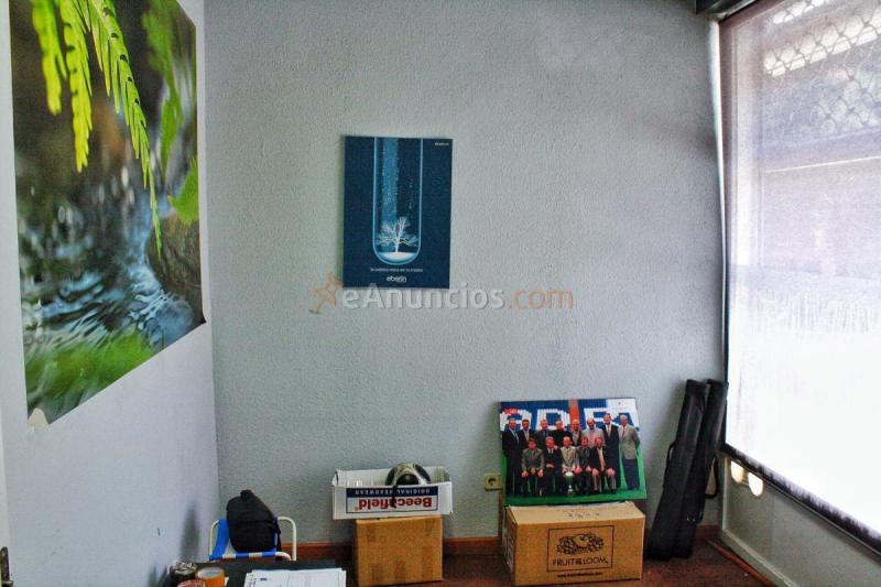 Local Comercial en venta en Calle Velero, Barajas, Madrid