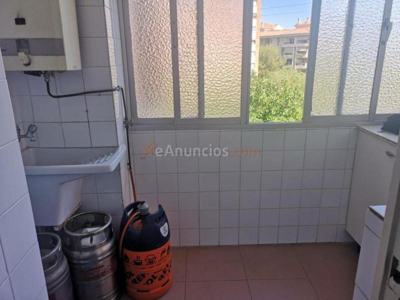 Apartamento en alquiler en Avenida Atabal, Puerto de la Torre, Málaga