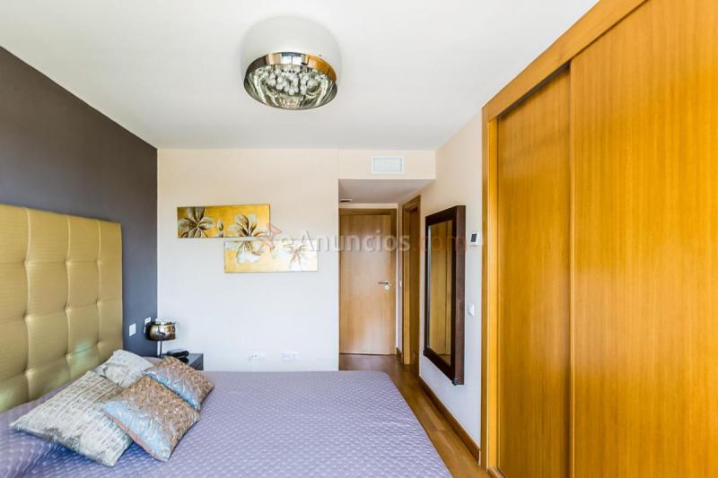 Apartamento en venta en  Barrio San Luis - Los Molinos, Almería