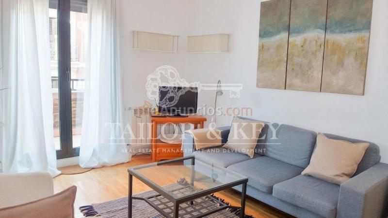Apartamento en alquiler en Calle de Campoamor, Centro, Madrid