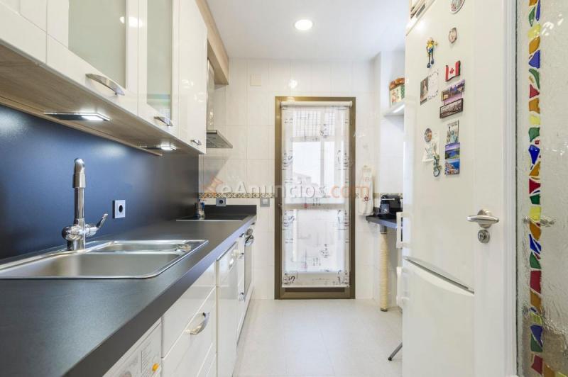 Apartamento en venta en  Puente de Vallecas, Madrid