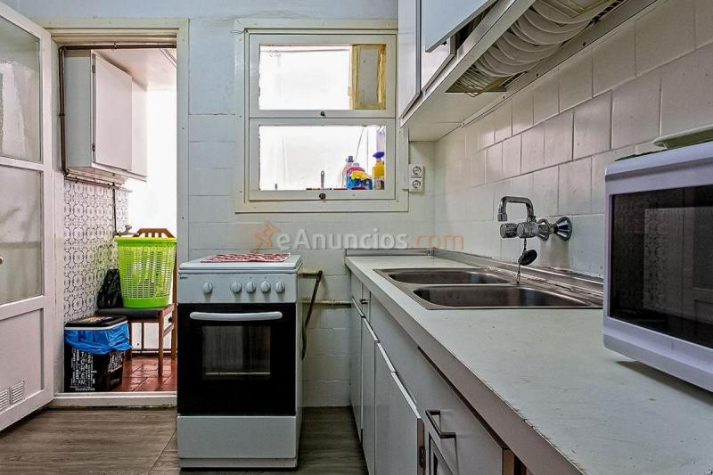Apartamento en venta en  Nou Barris, Barcelona