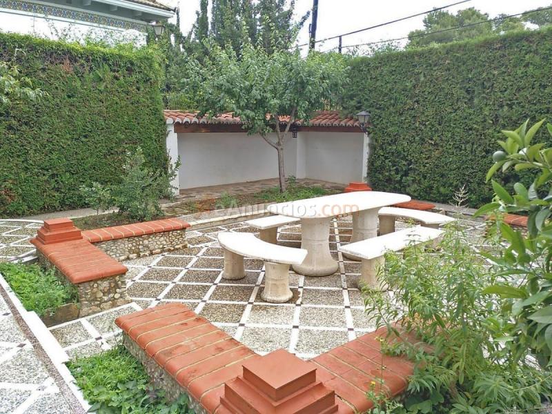 Adosado en venta en  Zona El Vedat-Santa Apolonia, Torrent