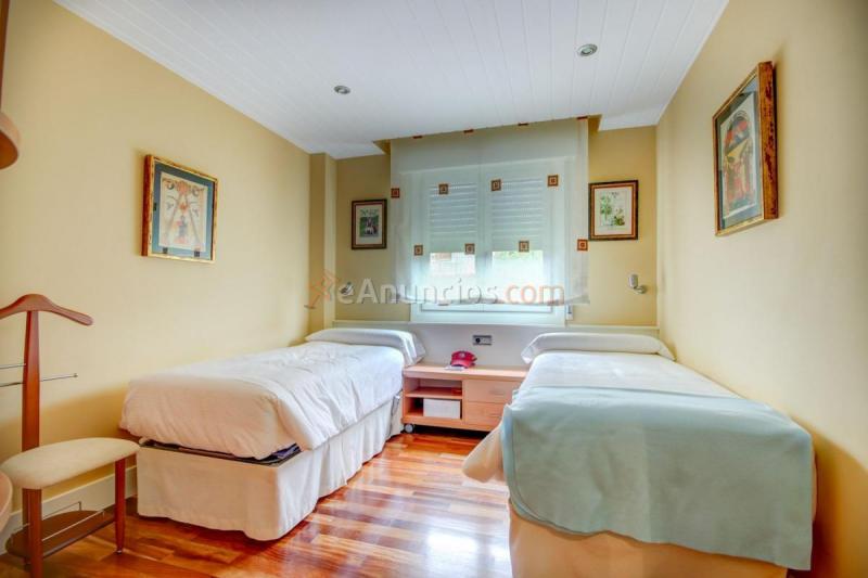 Apartamento en venta en  Tregadín, Noja