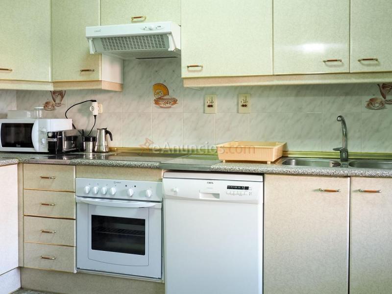 Adosado en venta en  Casbas de Huesca